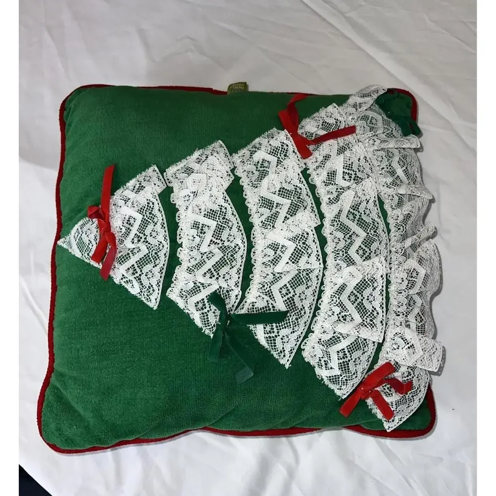 VTG 1980s Nettle Creek Holiday Throw Pillow Lace Christmas Tree Red Trim 13 x 13